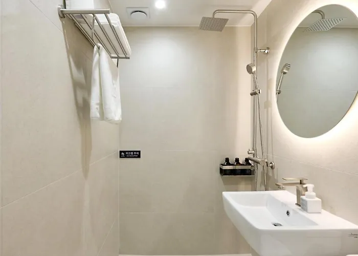 Anook & Gangseo Hwagok Hotel *